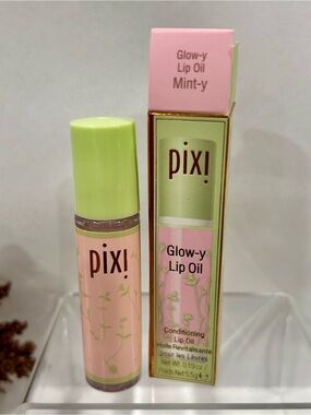 Pixi Lip Oil Balm in Mint-y